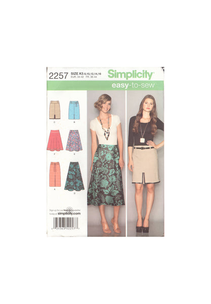 Simplicity 2257 Sewing Pattern, Skirts, Size 8-16, Uncut, Complete