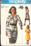 Simplicity 7571 Dress with Front Zipper Opening, Collar and Two Sleeve Lengths, Uncut, Factory Folded, Sewing Pattern Size 10