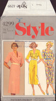 Style 4299 Sewing Pattern, Dress, Size 10-12-14, Uncut, Factory Folded